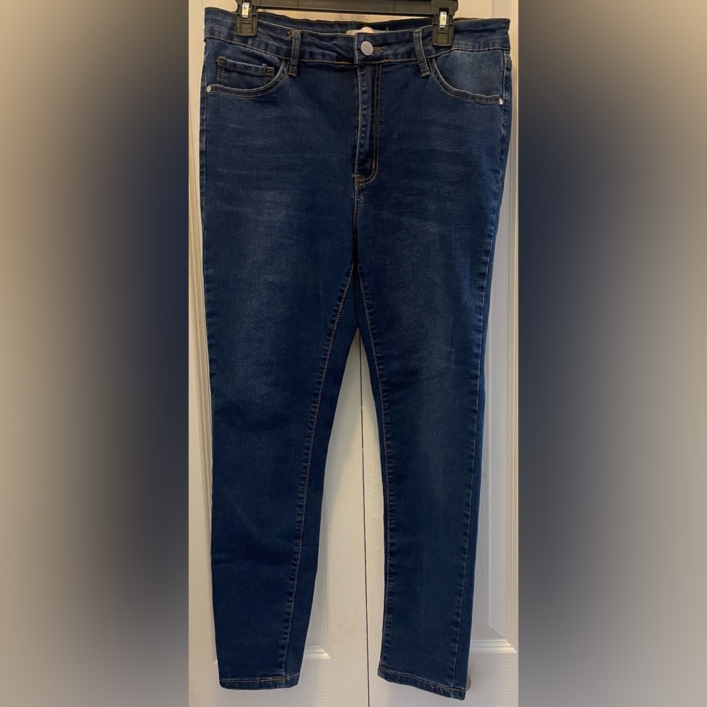 Mellow Denim Skinny Jeans size jr 17